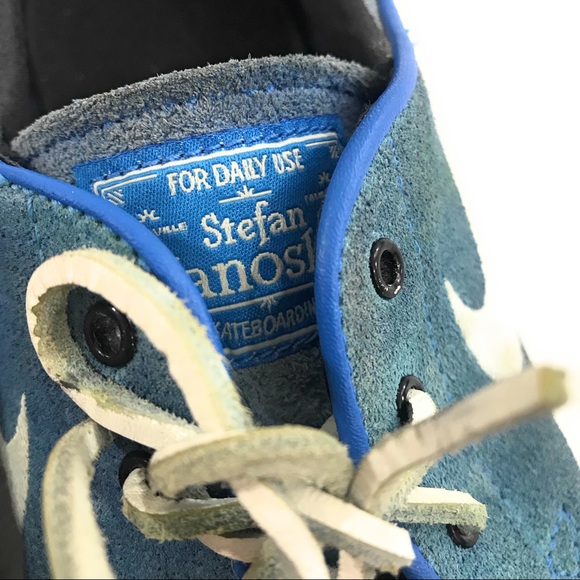 (SOLD) Nike Stefan Janoski Suede Low Top Shoes - Picture 3 of 6